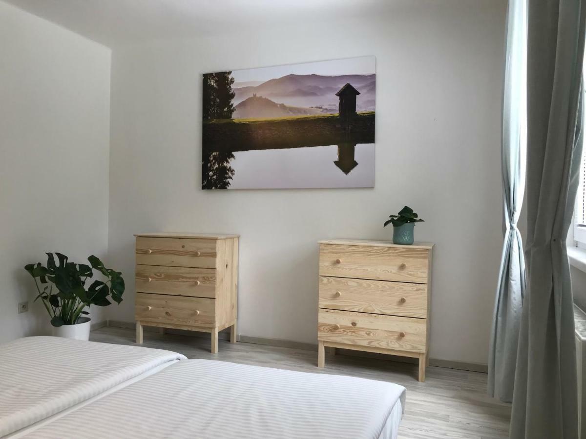 Apartman Hodrusa-Hamre Dış mekan fotoğraf